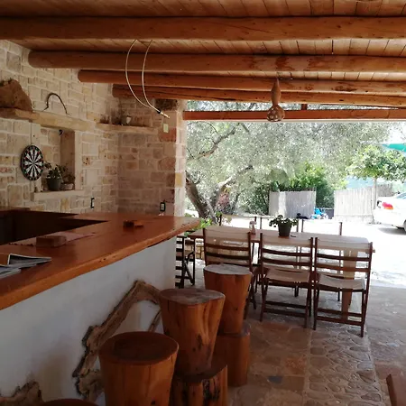 Kymaros Villa