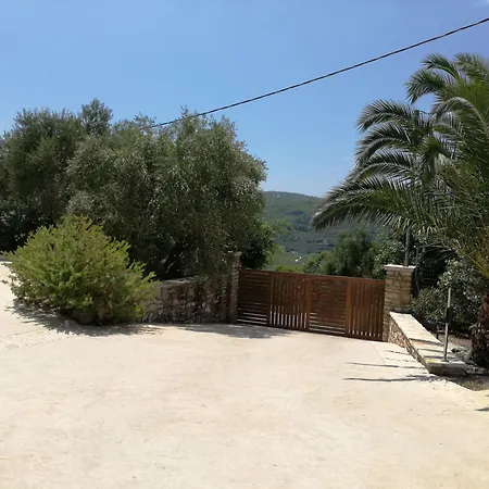 Villa Kymaros