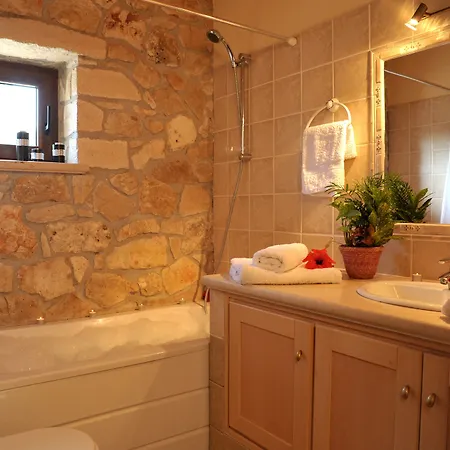 Kymaros Villas Керион