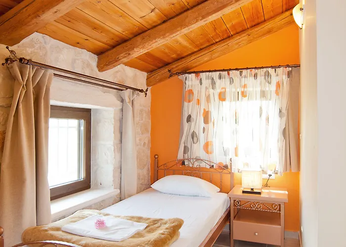 Kymaros Villa