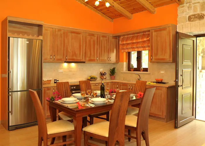 Villa Kymaros Keri