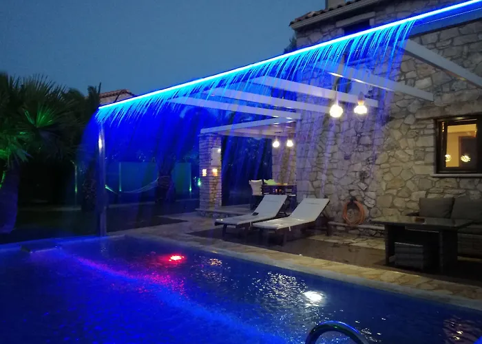 Villa Kymaros