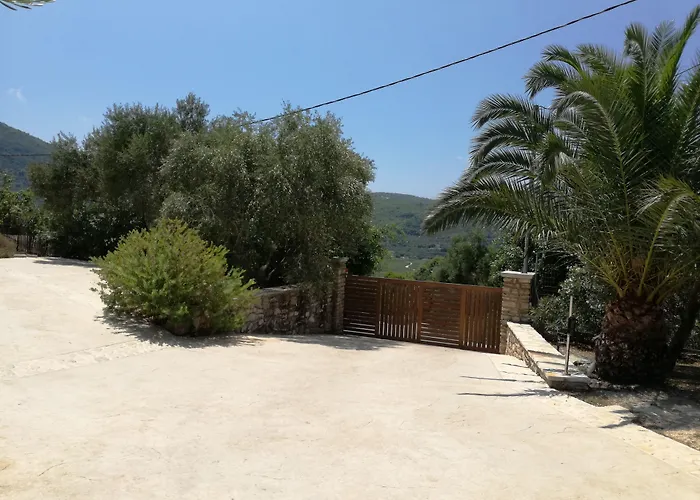 Villa Kymaros