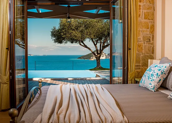 Kymaros Villa Keri